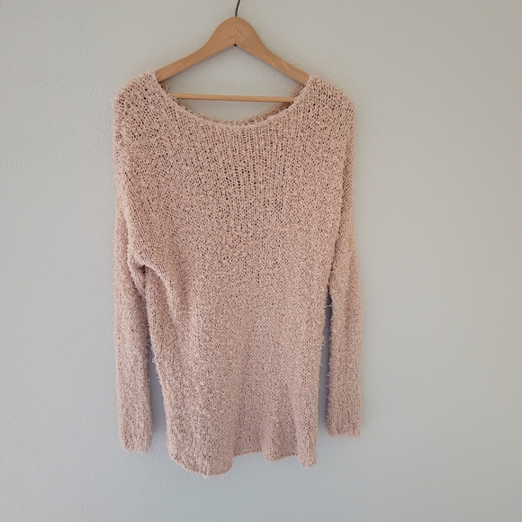 Vince Tan Peach Eyelash Shaggy Open Knit Sweater Size M Boat Neck Long Sleeves - Picture 6 of 9